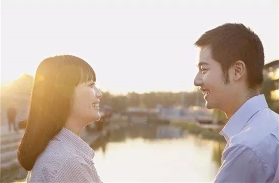 爱燃情感:这3件小事,只有真心爱你的男人才会主动做 爱燃情感:这3件小事,只有真心爱你的男人才会主动做