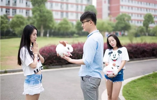 爱燃情感:最好追的5种女人, 几乎一追就到手 爱燃情感:最好追的5种女人, 几乎一追就到手