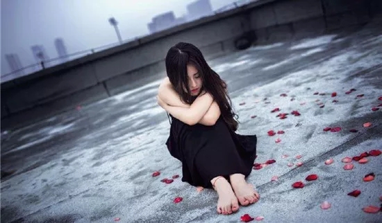 爱燃情感:一次同学聚会,毁了我20年的婚姻 爱燃情感:一次同学聚会,毁了我20年的婚姻