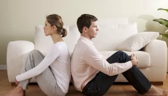 冷战爱燃情感 冷战爱燃情感